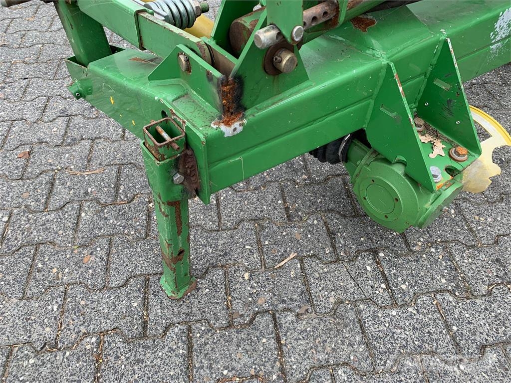 Krone EC320CV Maaier Diger tarim makinalari