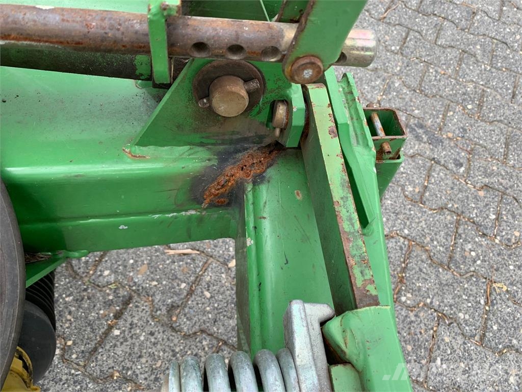 Krone EC320CV Maaier Diger tarim makinalari