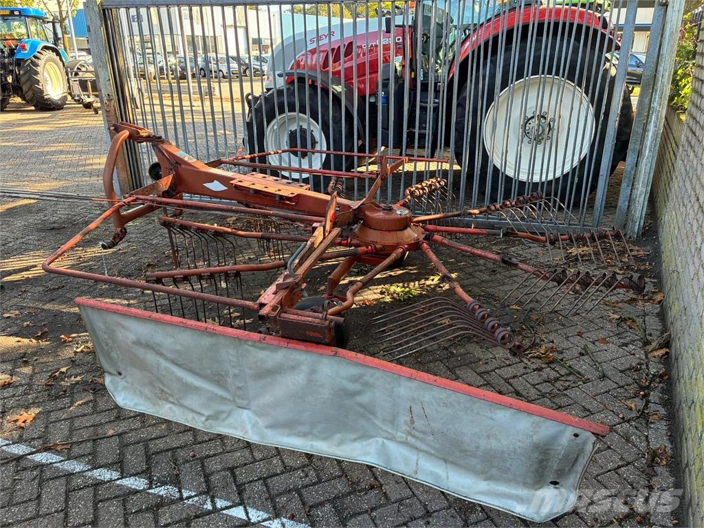 Kuhn GA381 Zwadhark Lauksaimniecība- Citi