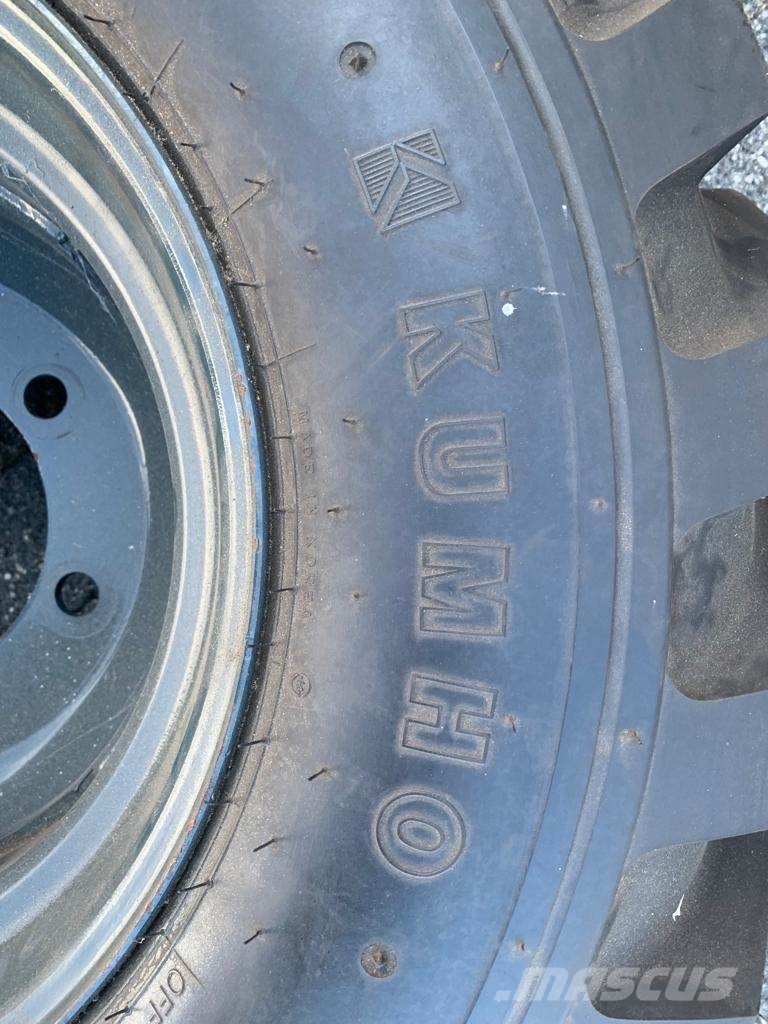 Kumho 12-16.5 Banden الجرارات