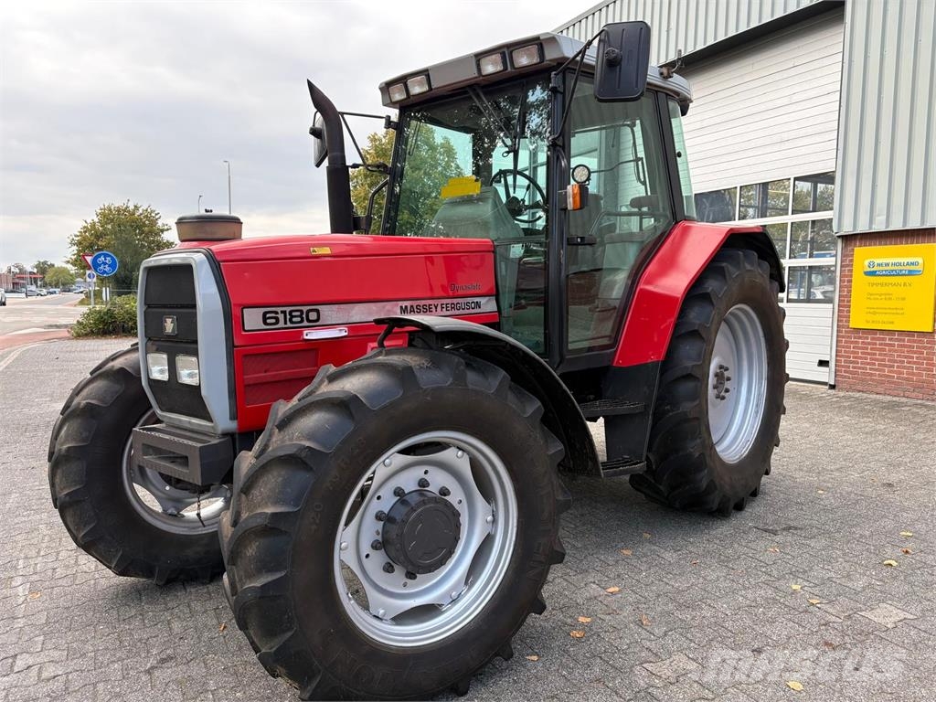 Massey Ferguson 6180 DynaShift Traktoriai
