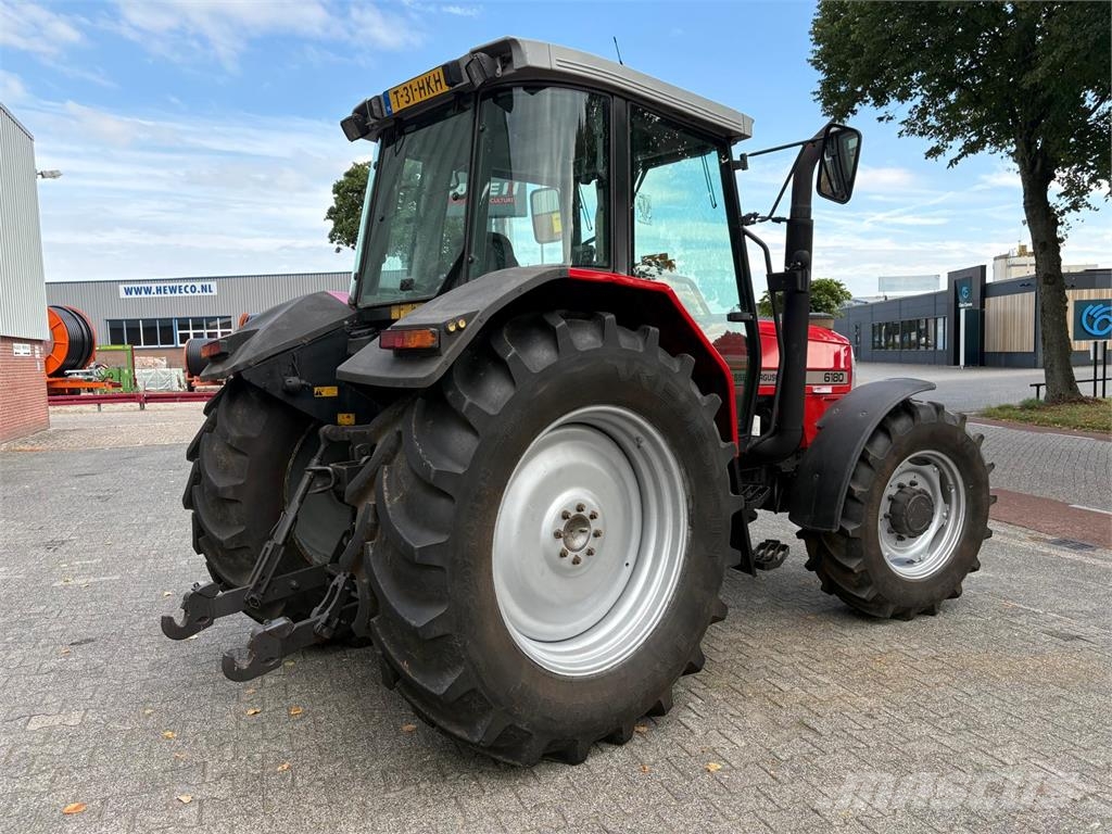 Massey Ferguson 6180 DynaShift Traktoriai