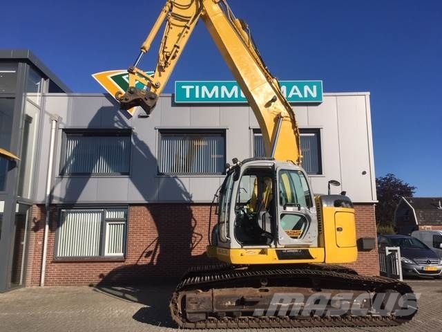 New Holland E225B Rupsgraafmachine Kāpurķēžu ekskavatori