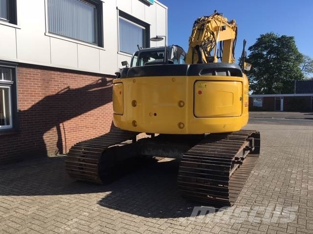 New Holland E225B Rupsgraafmachine Kāpurķēžu ekskavatori