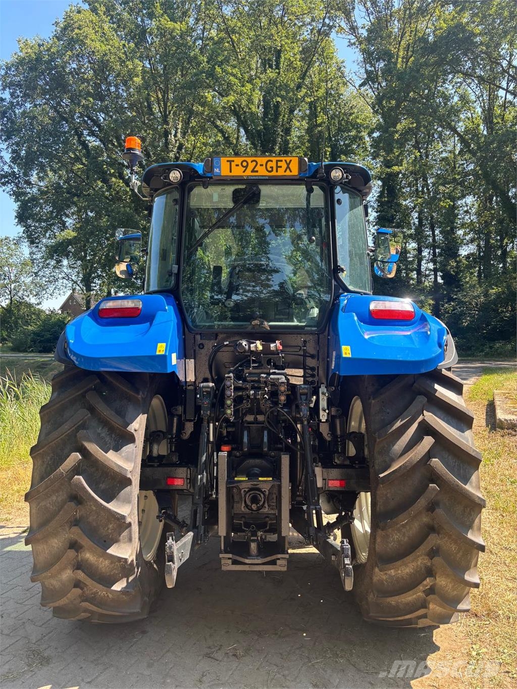 New Holland T5 120 EC (ex-EDUCA/DEMO) الجرارات
