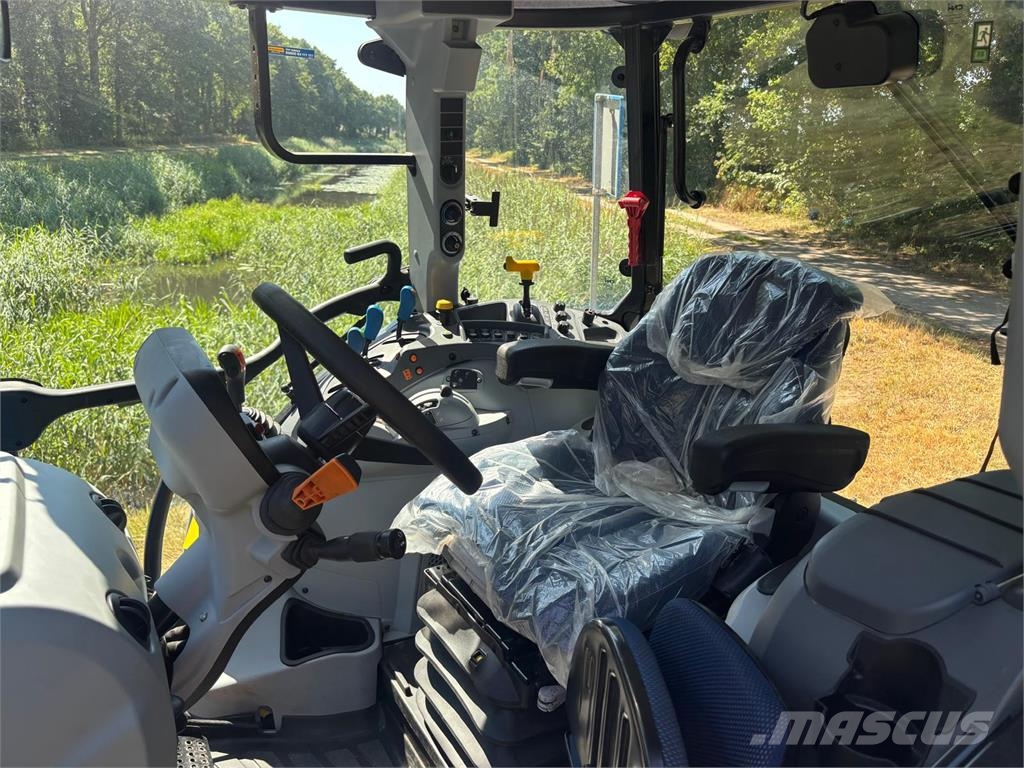 New Holland T5 120 EC (ex-EDUCA/DEMO) الجرارات