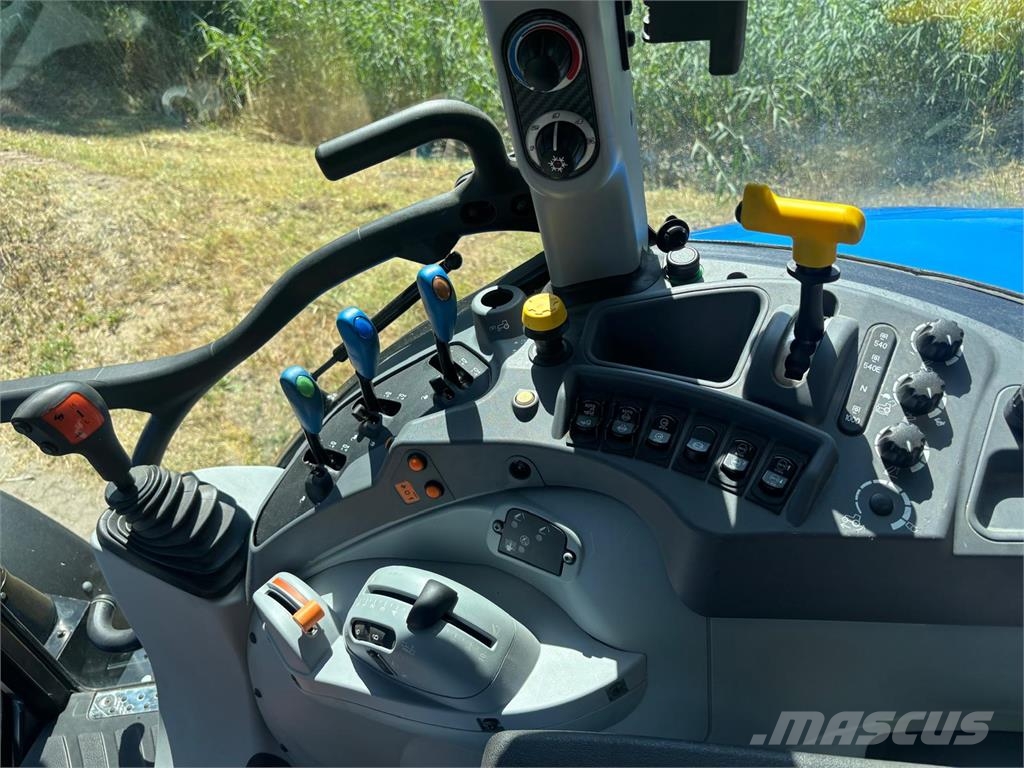 New Holland T5 120 EC (ex-EDUCA/DEMO) الجرارات