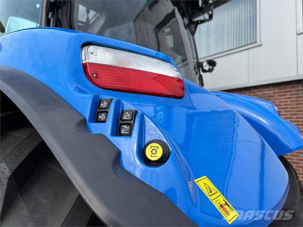 New Holland T6 155 AC (NIEUW) Tractores