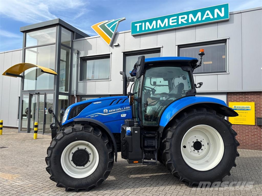 New Holland T6 180 AC (NIEUW) Traktoren