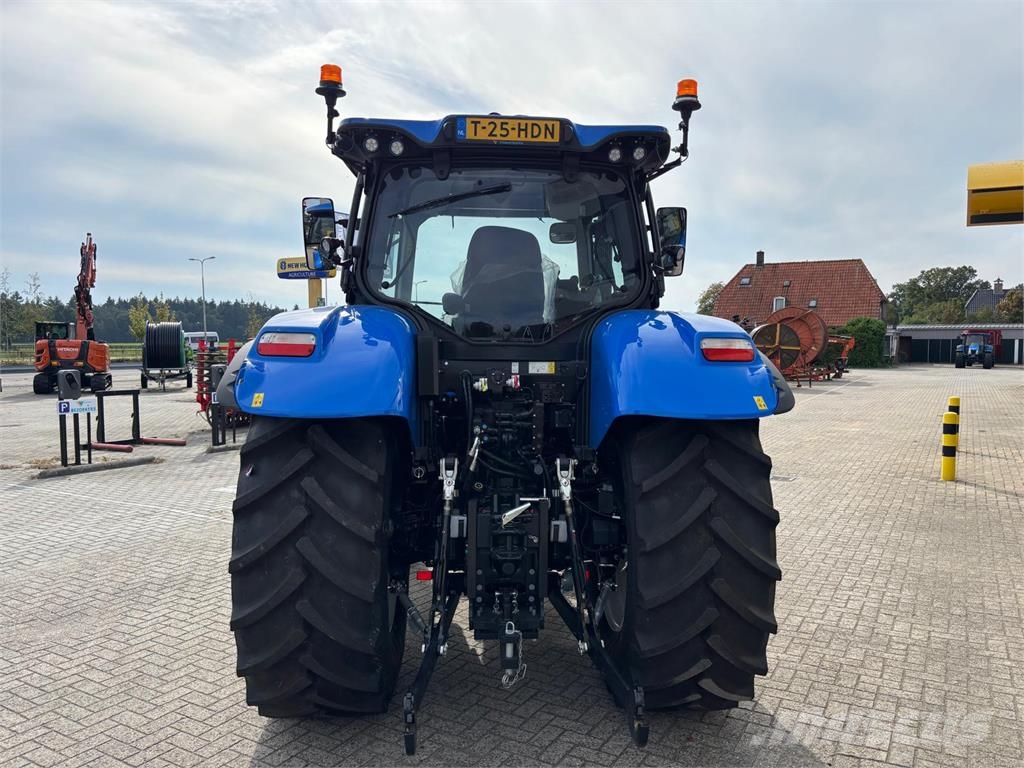 New Holland T6 180 AC (NIEUW) Traktoren