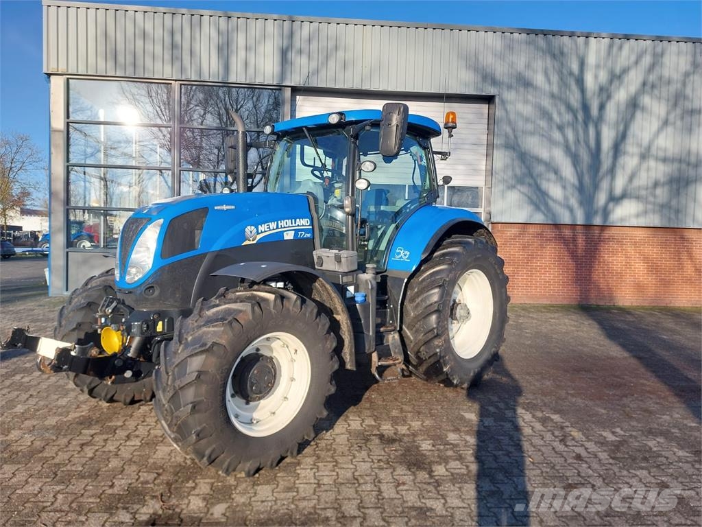 New Holland T7.210 AC Traktorji