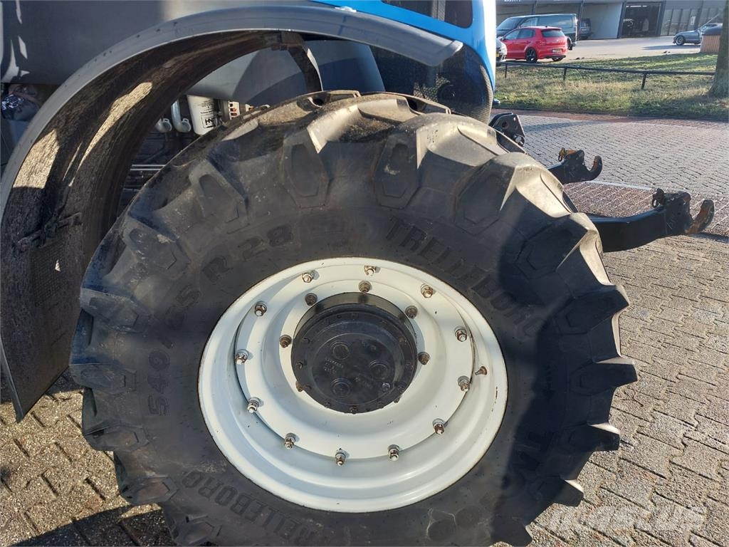 New Holland T7.210 AC Traktorji