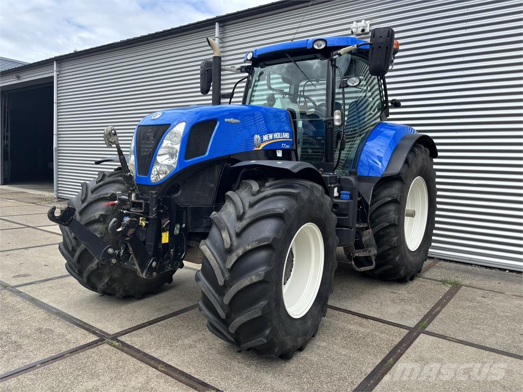 New Holland T7.250 Auto Command Tractores
