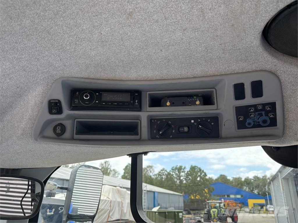 New Holland T7.250 Auto Command Tractores