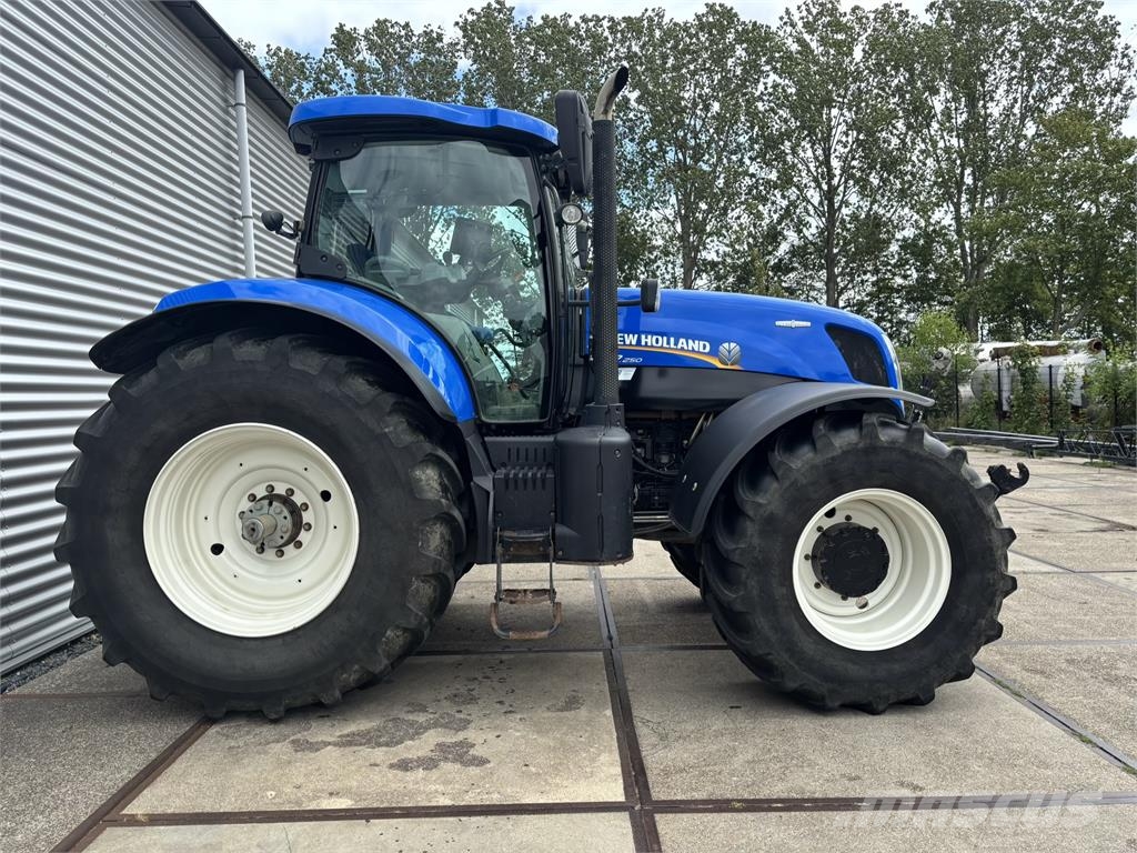 New Holland T7.250 Auto Command Tractores