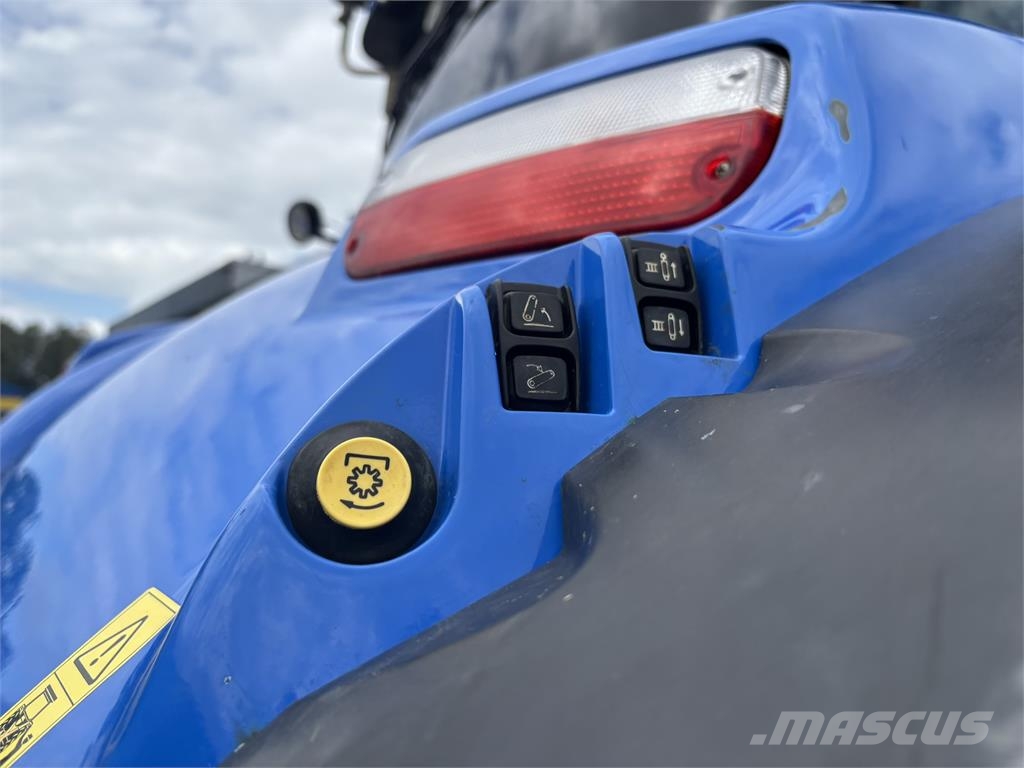 New Holland T7.250 Auto Command Tractores