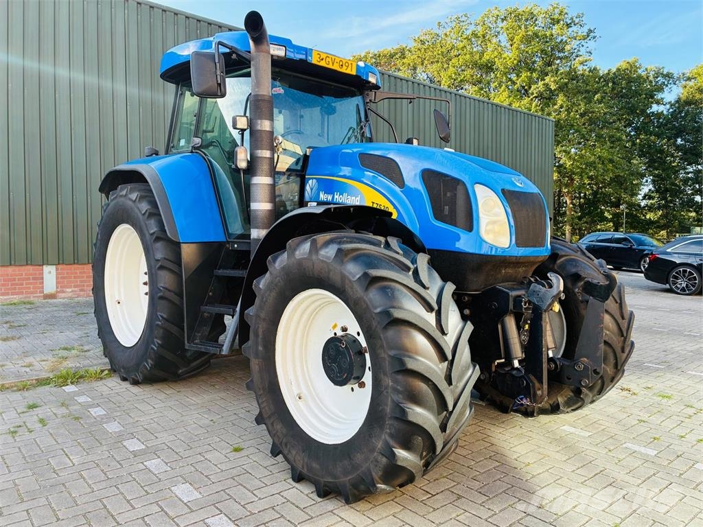 New Holland T7530 (CVX160) Traktoriai