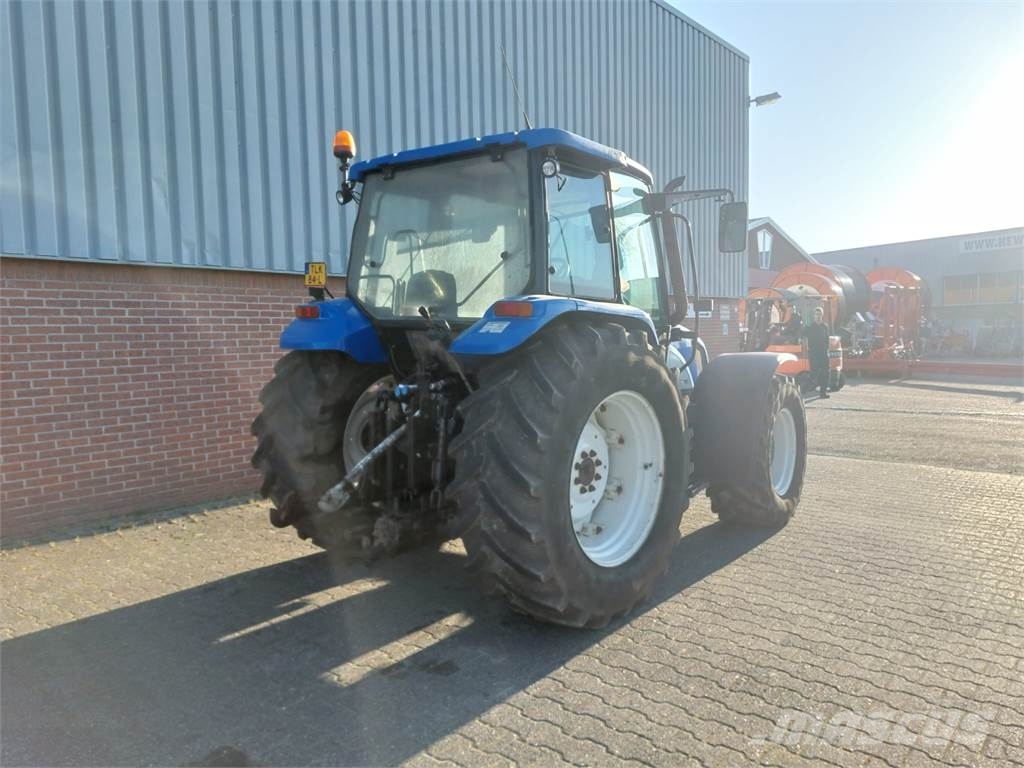 New Holland TL100A Traktorid