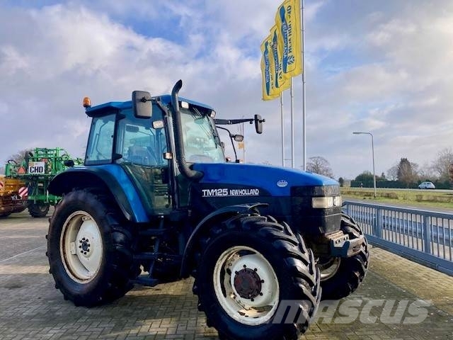 New Holland TM125 Range Command Ciągniki rolnicze