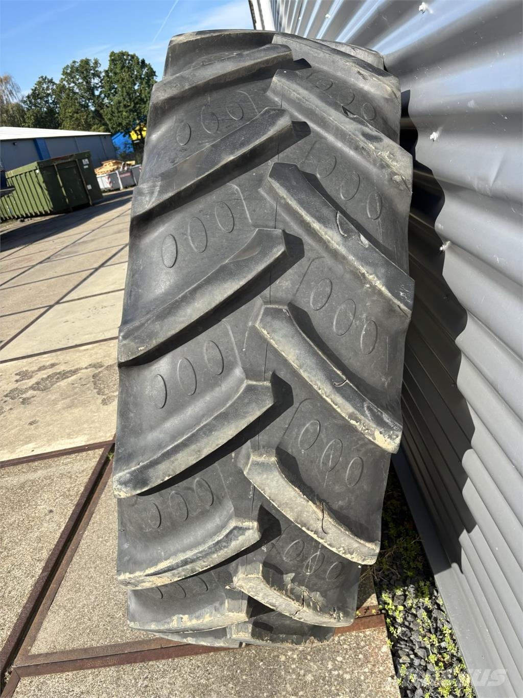  Set BKT Banden 520/85R38 Vaste Velgen Tractoren