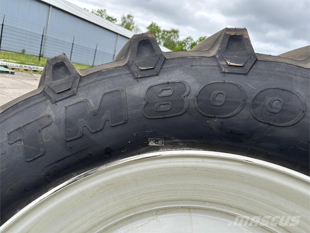 Set Trelleborg TM-800 Banden 650/65R42 Vaste Velg Tractors