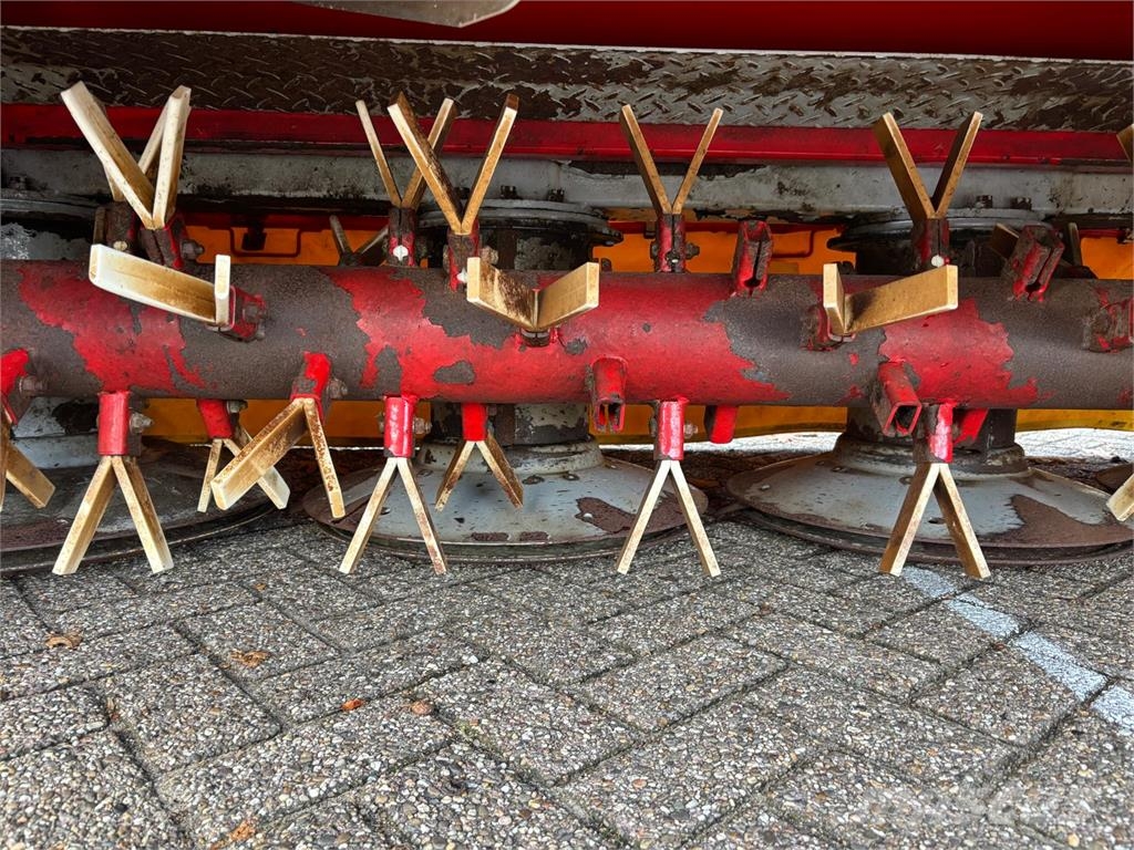 SIP Drumcut 300FC Trommelmaaier Met Kneuzer ماكينات زراعية - غير ذلك