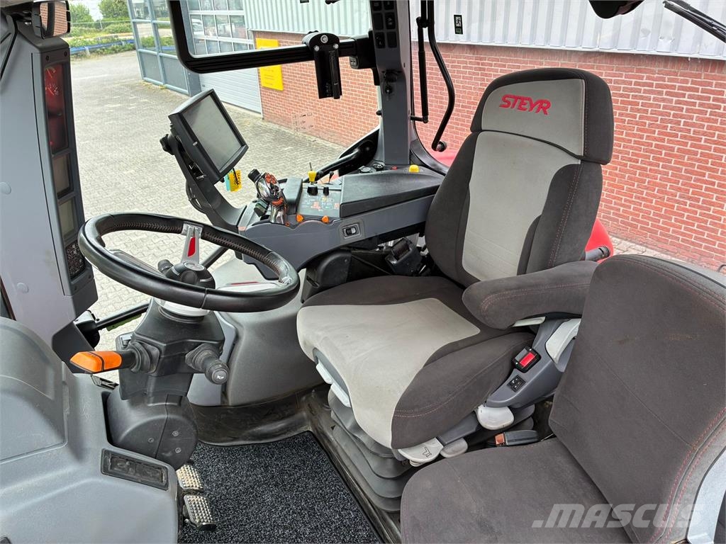 Steyr 6240 Absolut CVT (DEMO) Traktorit