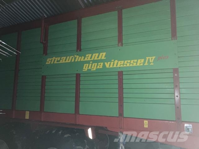 Strautmann Giga Vitesse 4 plus ماكينات زراعية - غير ذلك