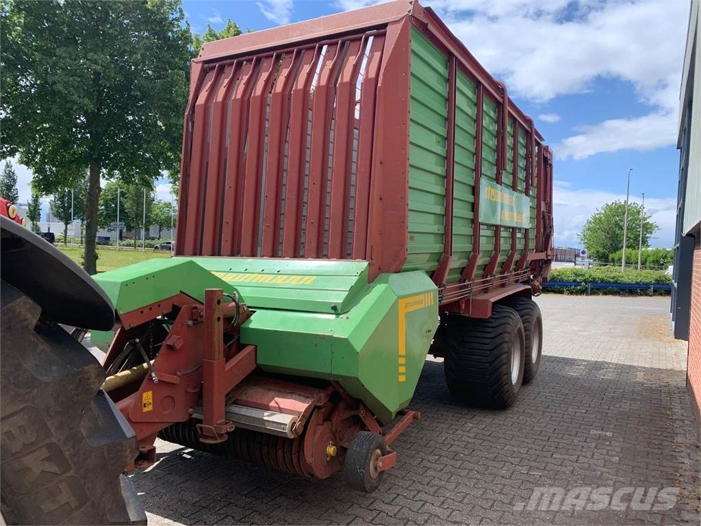Strautmann Mega Vitesse II Opraapwagen Sonstige Landmaschinen