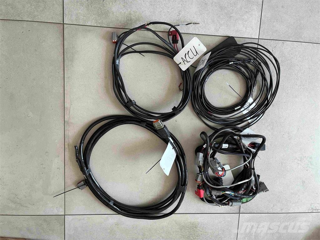 Trimble XCN 1050 + NAV900 + EZPilot Tractoren