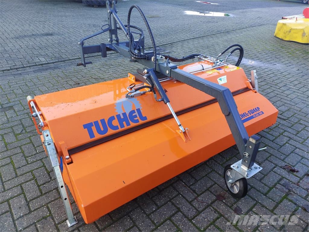 Tuchel Plus 590/200 Veegmachine 农业机械-其他