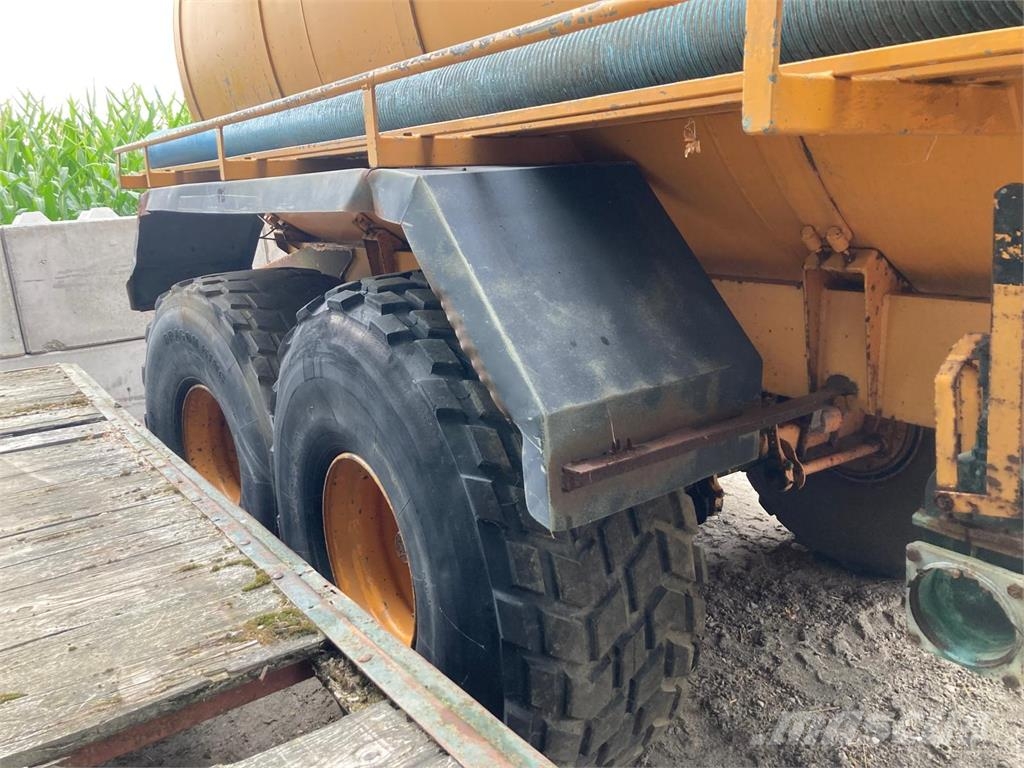 Veenhuis 14000 Liter Tank Inne maszyny do nawożenia