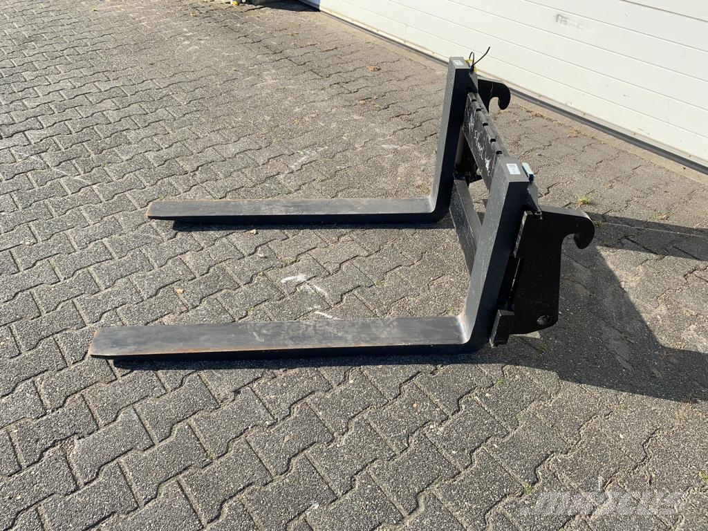 VTM FEM 3 Palletvork (NIEUW) 其他農業機械