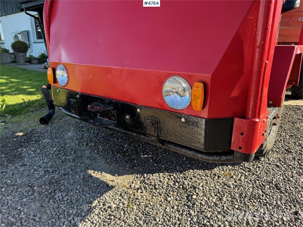 Aebi TP 1000 Tractors