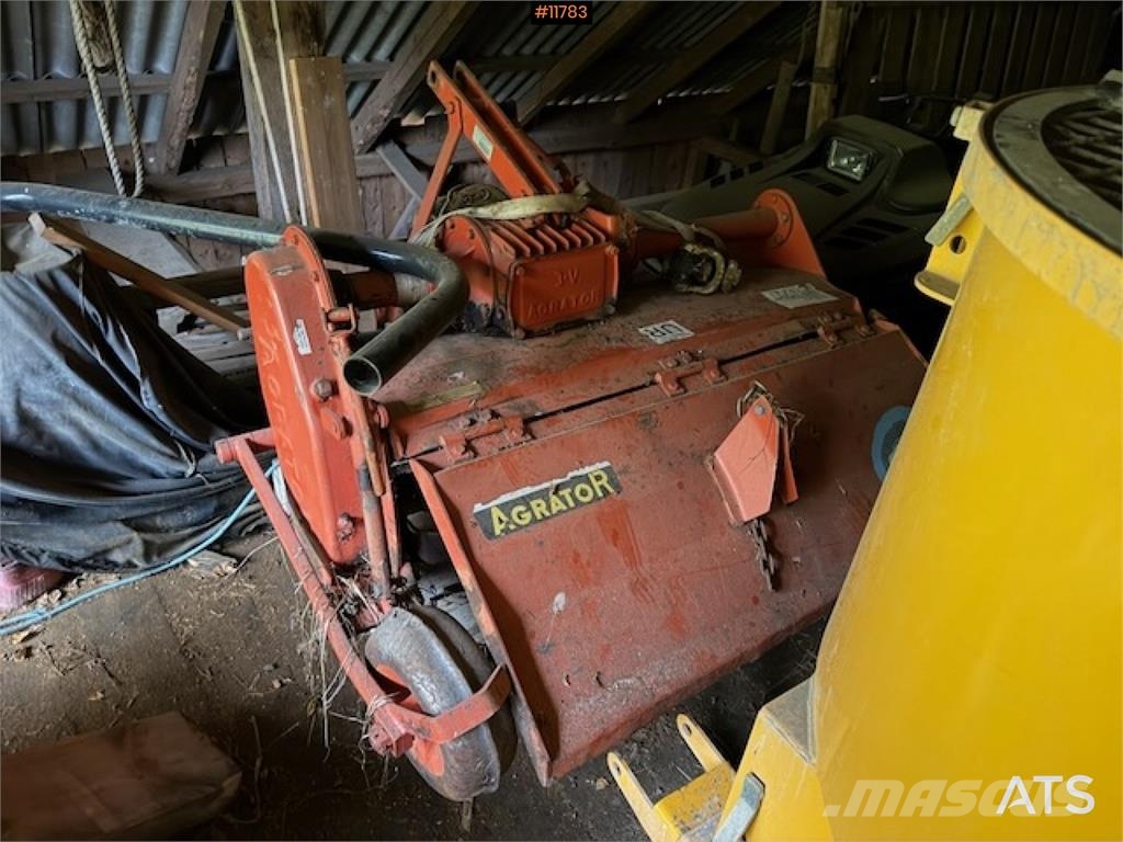 Agrator UR/1300 C Прочее почвообрабатывающее оборудование