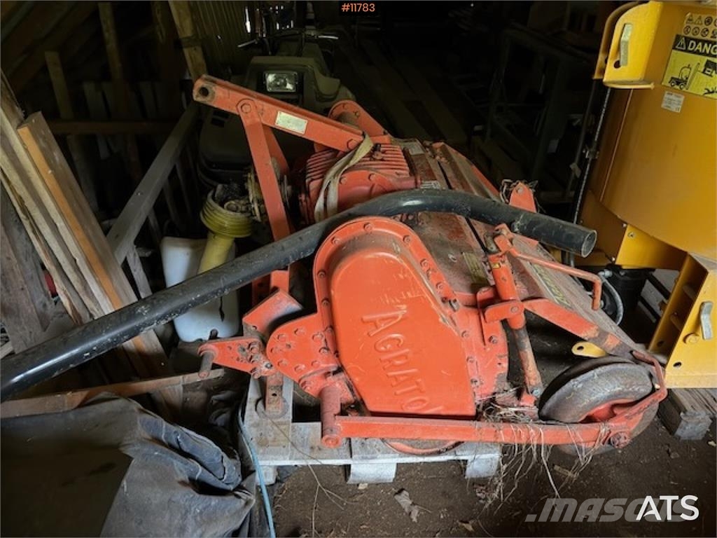 Agrator UR/1300 C Прочее почвообрабатывающее оборудование