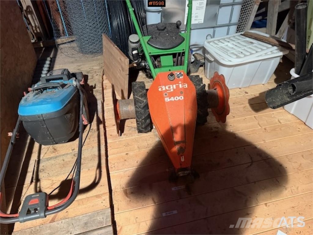 Agria 5400 معدات أخرى للحصاد