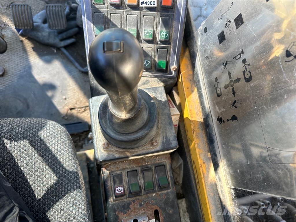 Åkerman EW200 Гусеничные экскаваторы