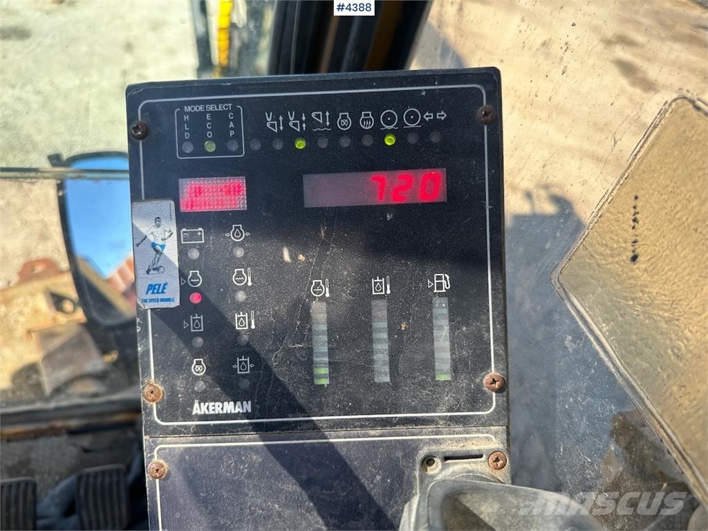 Åkerman EW200 Гусеничные экскаваторы