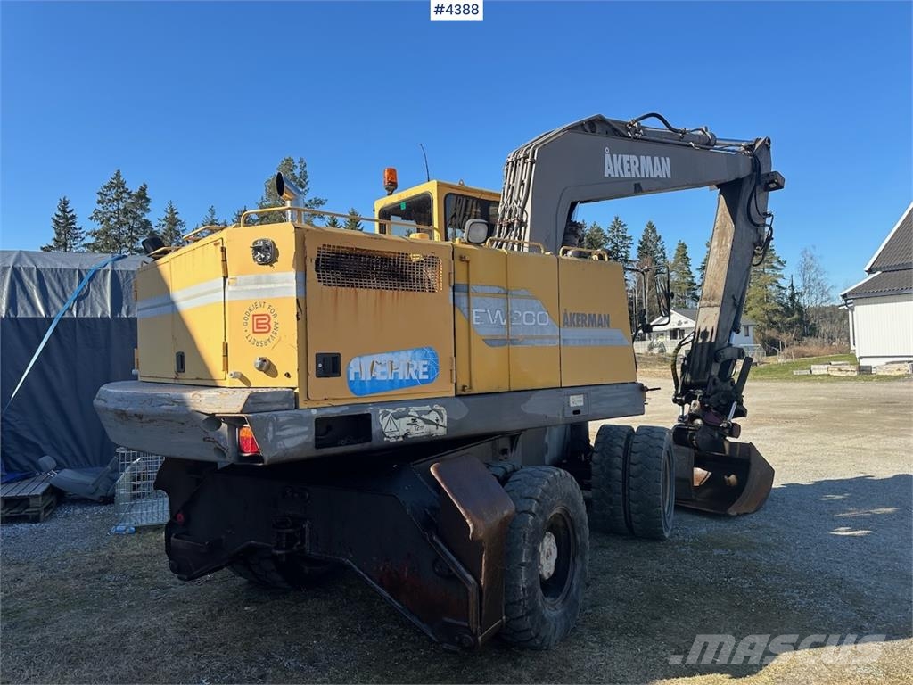 Åkerman EW200 Гусеничные экскаваторы