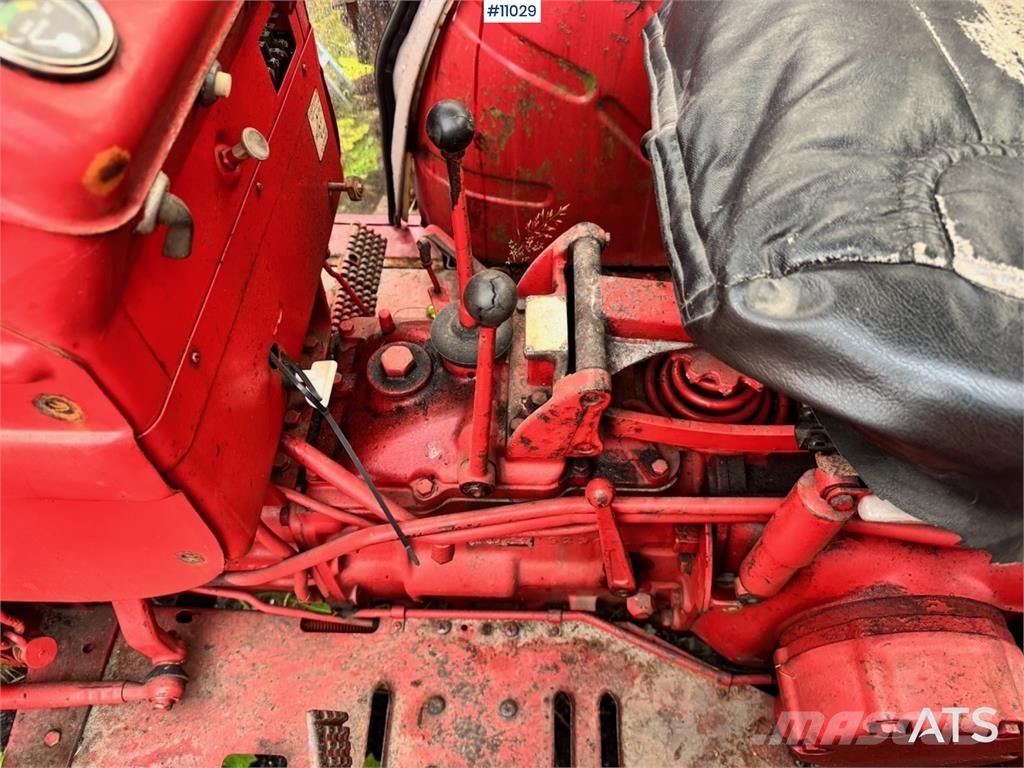 Bolinder-Munktell BM 400 Buster Tractors
