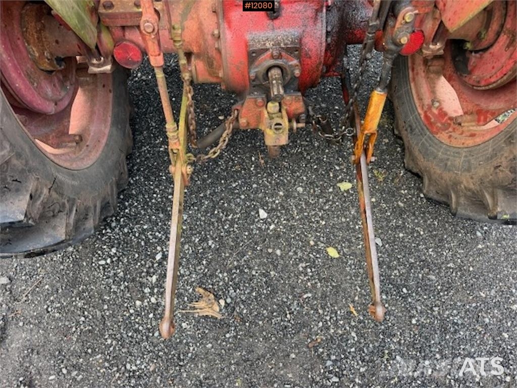 Bolinder-Munktell BM Buster 320 Traktorer