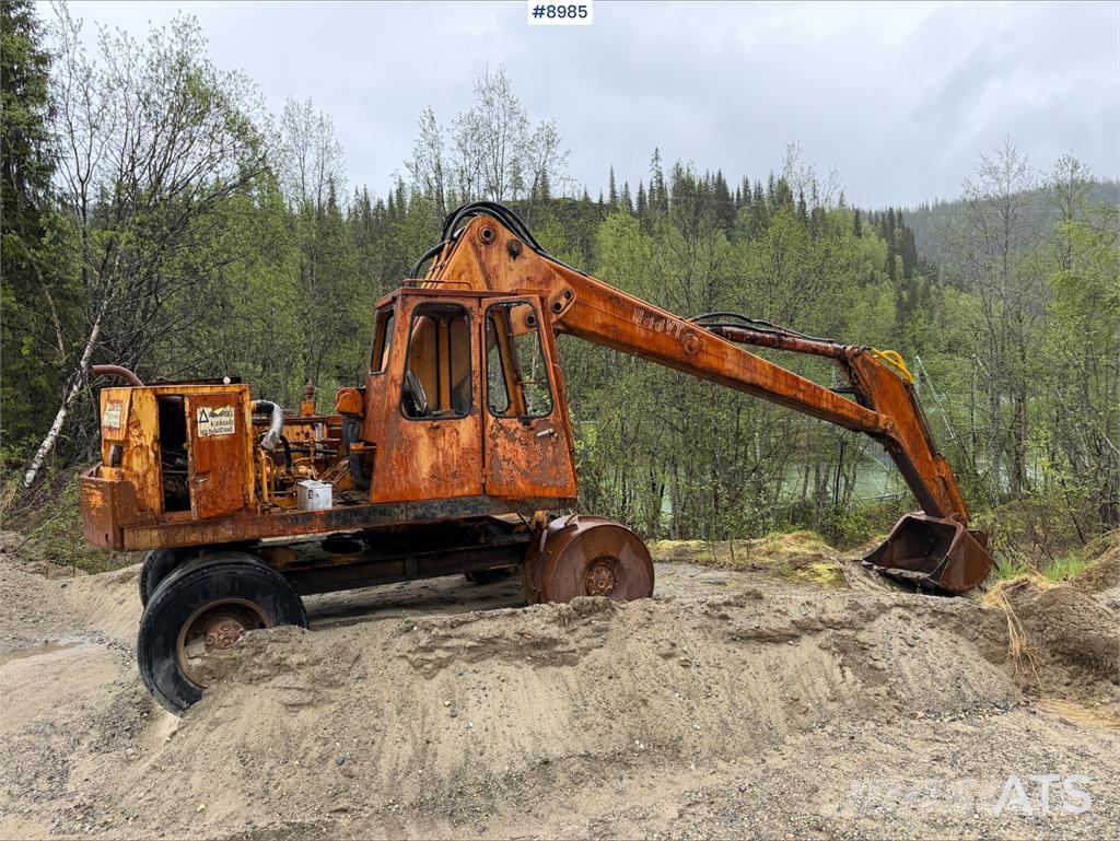 Brøyt X20 Hjulmaskin Paletli ekskavatörler