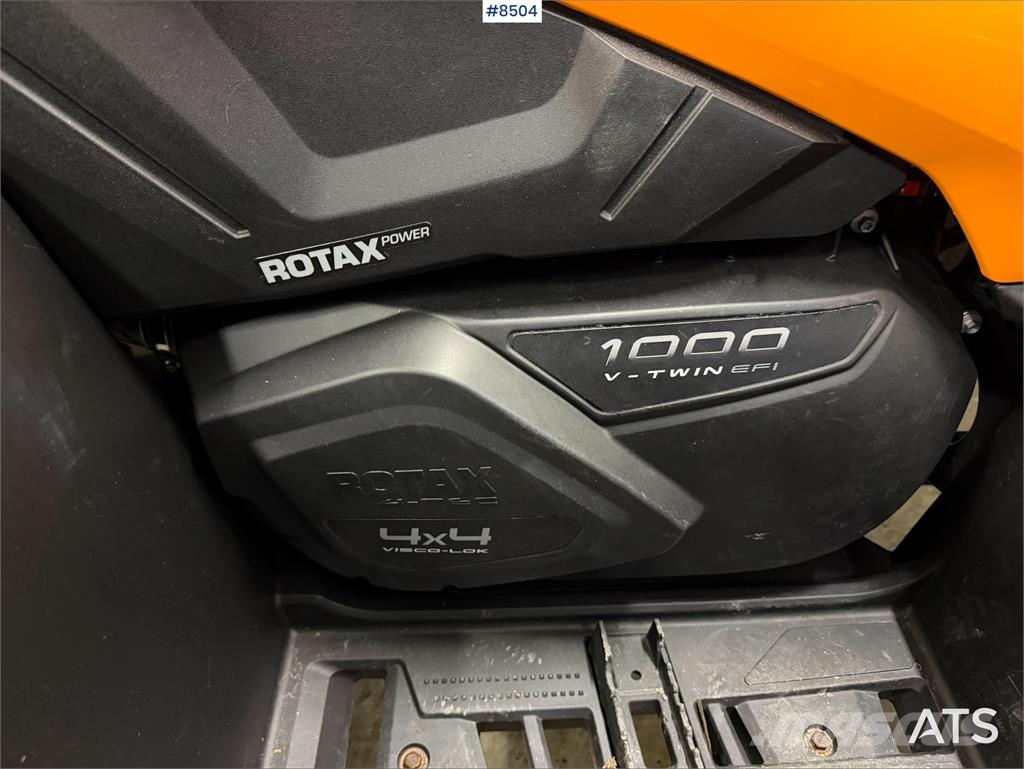 Can-am Outlander MAX XT 1000R مركبات لجميع التضاريس