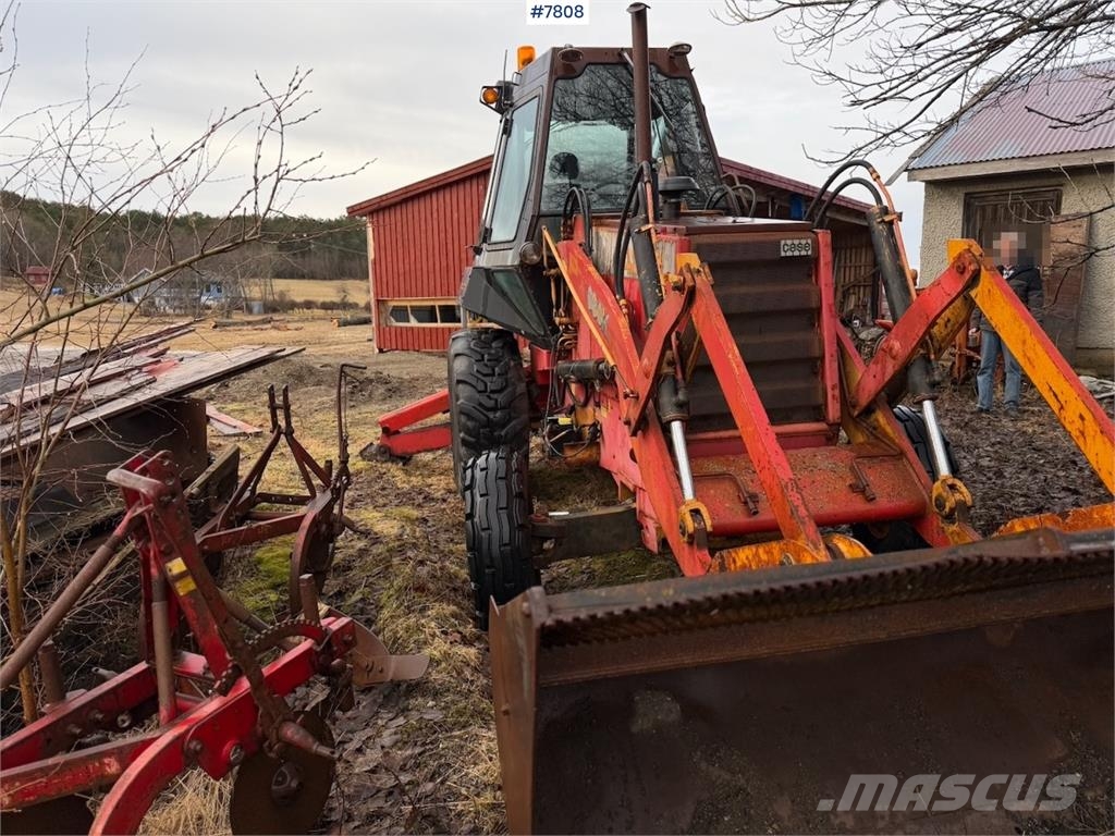 Case IH 680K Traktorgraver Tratores Agrícolas usados