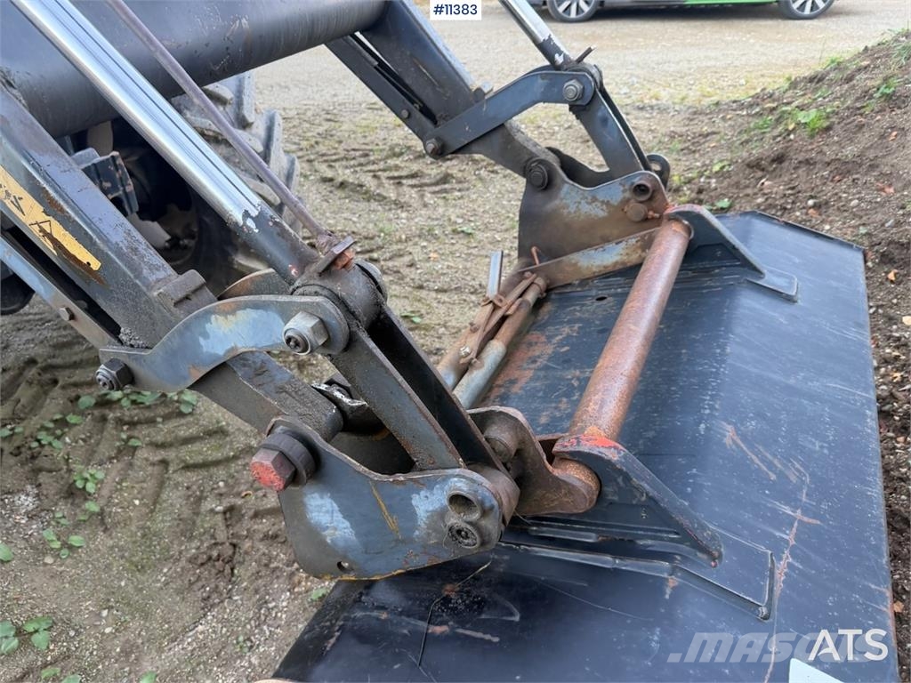 Case IH International 4230 Traktorji
