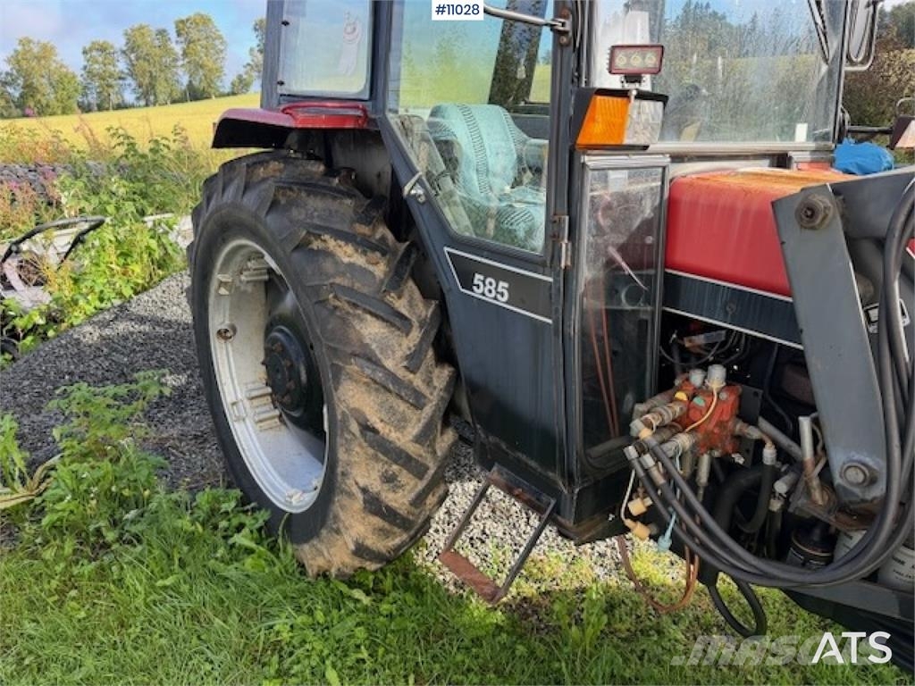 CASE International 585 Traktorer