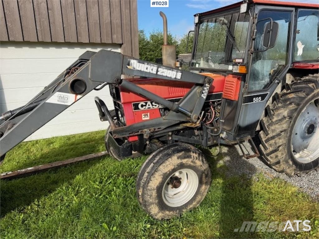 CASE International 585 Traktorer