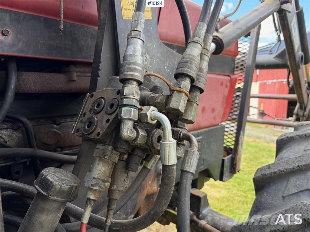 CASE International 685 XL Traktoren