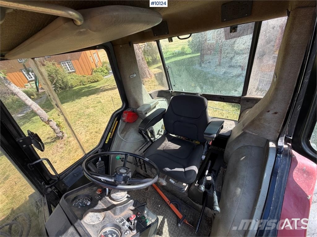 CASE International 685 XL Traktoren